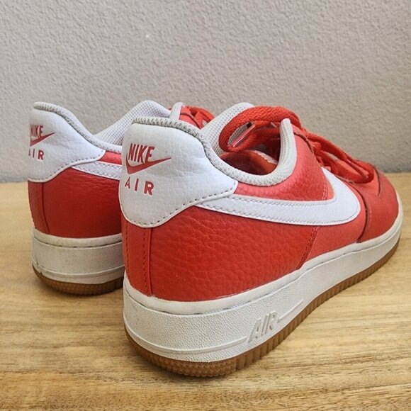 Nike Air Force 1 Low Team Orange White 896185-601 2017 Men's Size 9 - Picture 2 of 13
